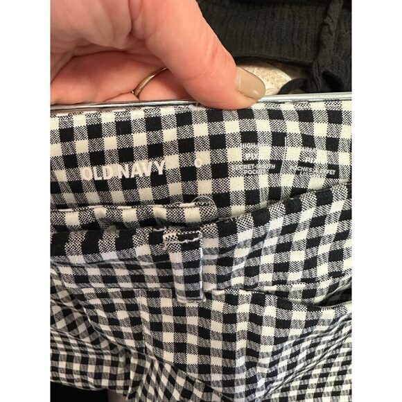 Old Navy Shorts Sz xs - Picture 3 of 4